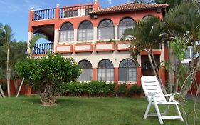 La Alhambra Apart Hotel